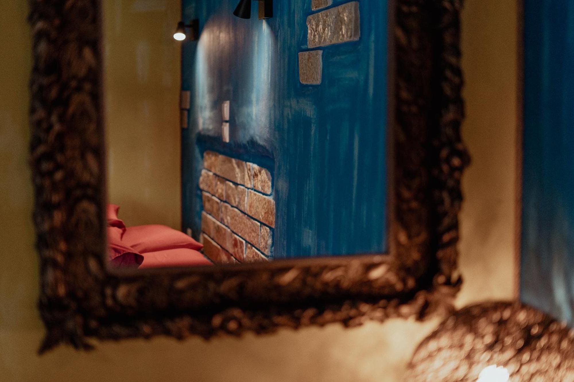 Antares Boutique Guesthouse Перама Екстериор снимка